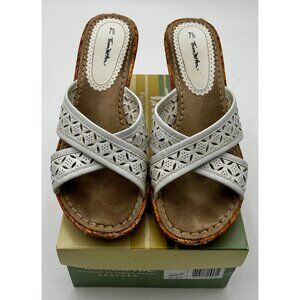 Thom McAn Y2K White Leather Wedge Sandals Size 7.5 Slip-On Vintage Cork Heels